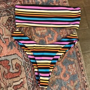 Black/neon bandeau bikini